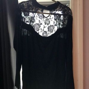 Black long sleeve shirt